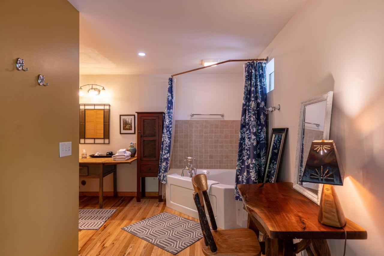 Knotty Pine Villa West Jefferson Luaran gambar
