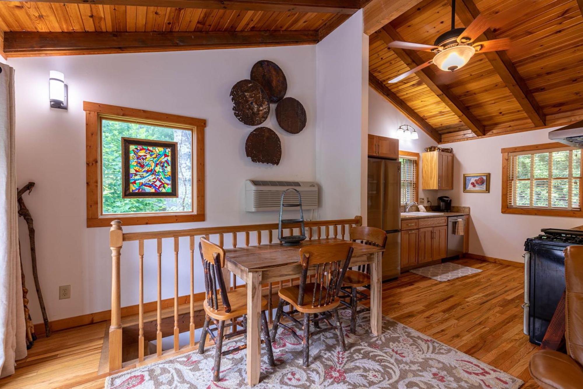 Knotty Pine Villa West Jefferson Luaran gambar